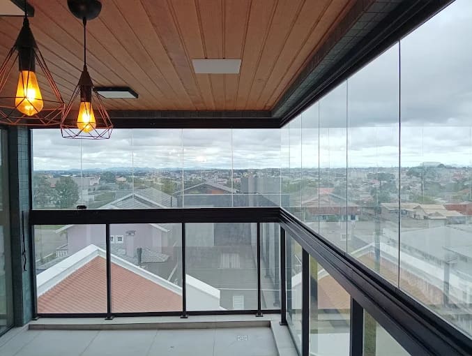 Envidraçamento de Sacada em Blumenau - Blumenau Vidros